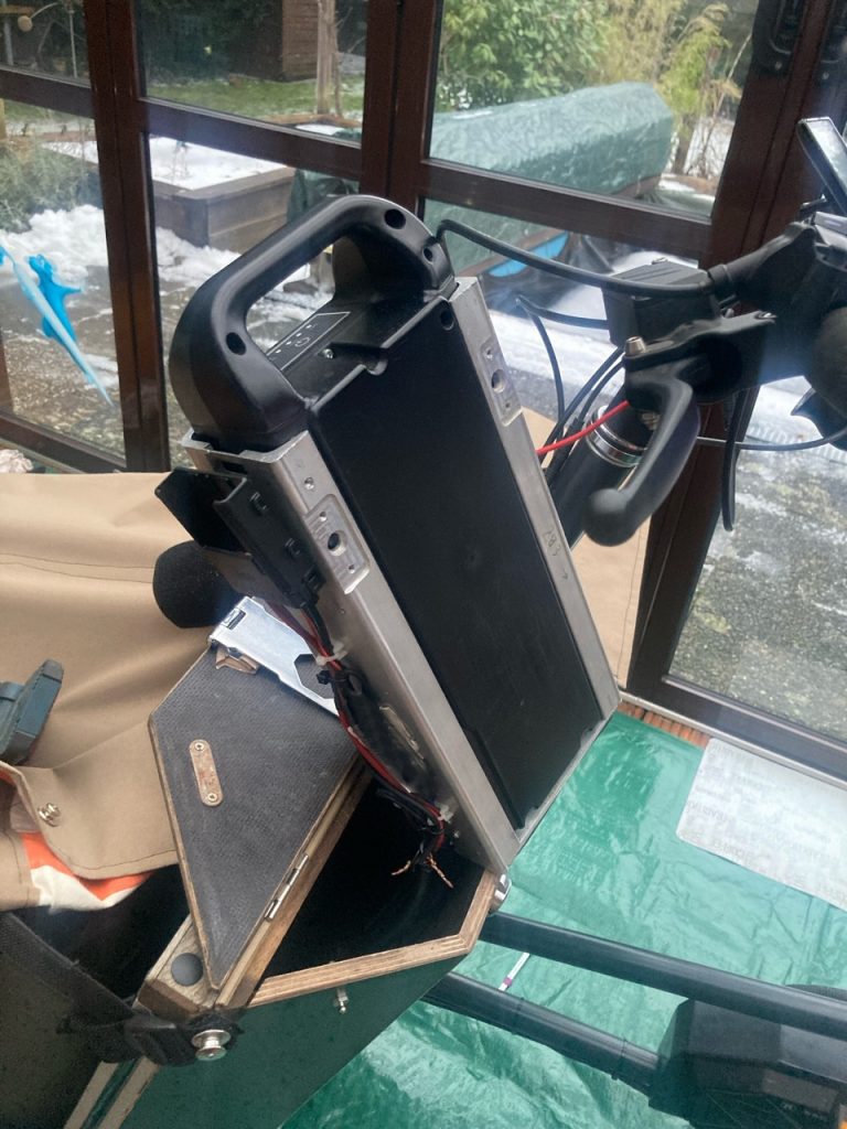 Akkufach ausbau 0001