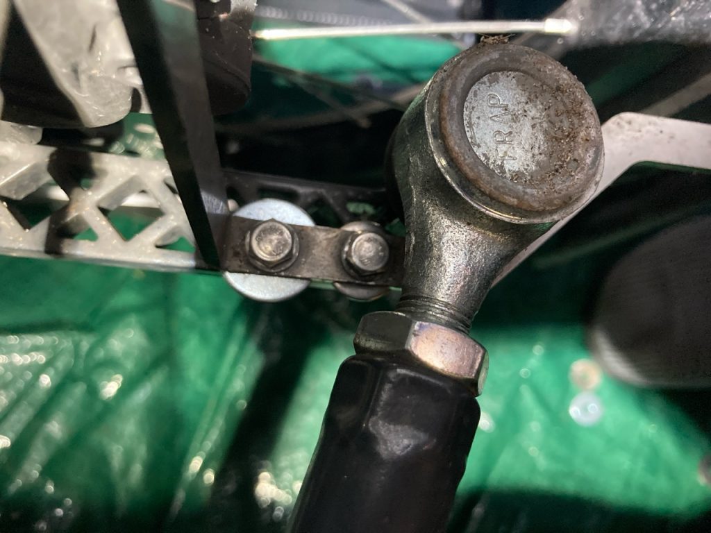 Schutzblechhalter r 01